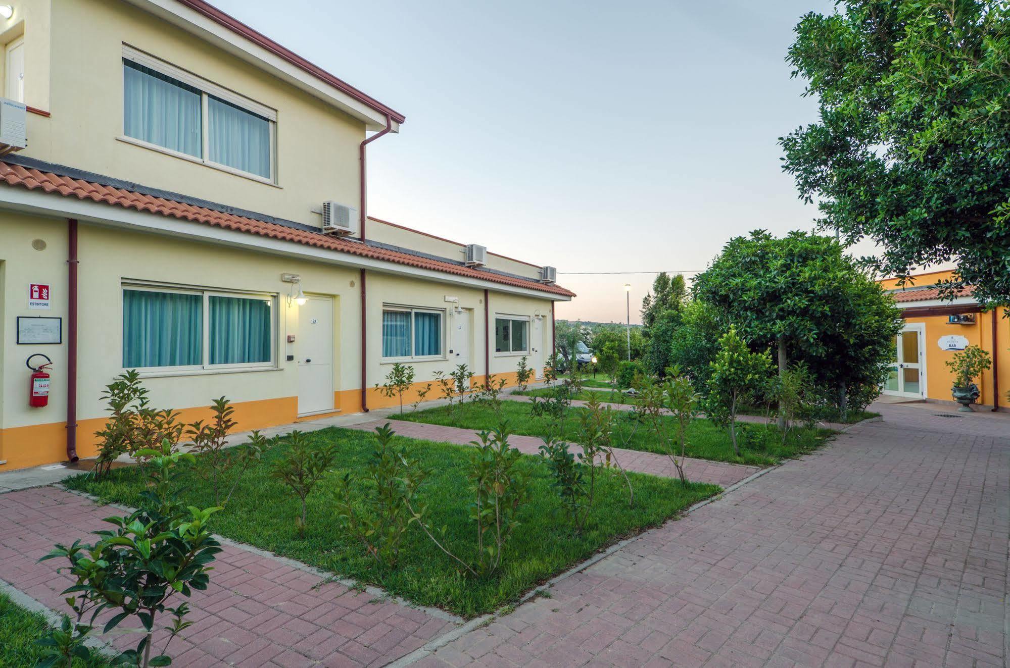 Residence Villaggio Alemia Cropani Exteriér fotografie